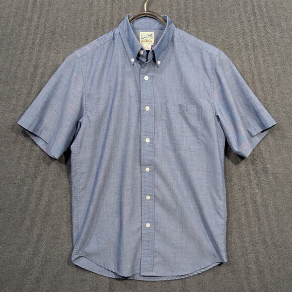 TravelSmith Shirt Mens Small Blue CoolMax Button Up Structured Preppy Chambray - Picture 1 of 9